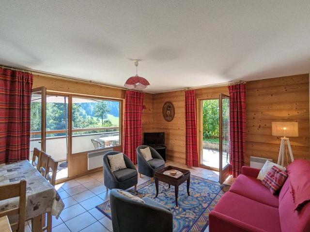 3-room apartment with terrace and garage, near skiing, La Clusaz FR-1-459-100 - La Clusaz