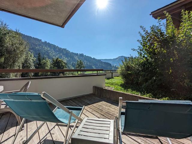 3-room apartment with terrace and garage, near skiing, La Clusaz FR-1-459-100 - La Clusaz