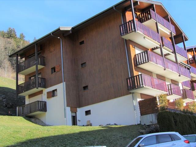 2-Bedroom Apartment with Balcony and Garage in La Clusaz Village Center FR-1-459-175 - La Clusaz