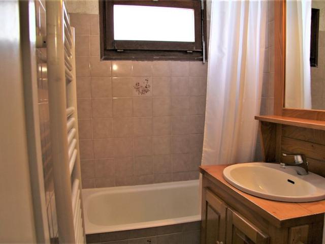 2-Bedroom Apartment with Balcony and Garage in La Clusaz Village Center FR-1-459-175 - La Clusaz