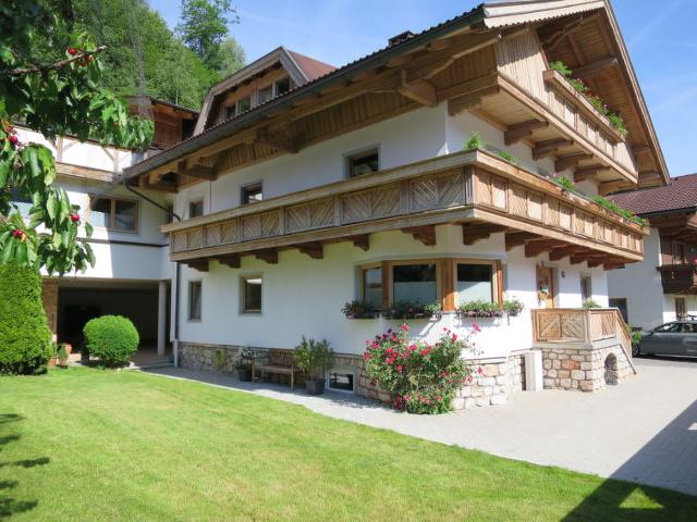 Apartment Eberharter (ZAZ689) - Zell am Ziller