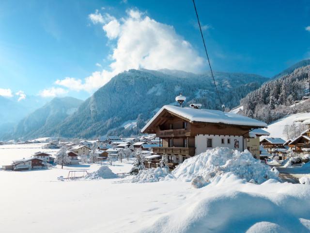 Apartment Neuner (MHO620) - Mayrhofen