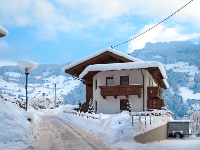 Apartment Neuner (MHO620) - Mayrhofen