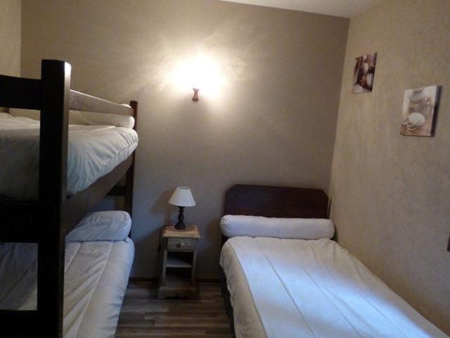 Bright Savoyard 3-Room Apartment - 52m² - Sleeps 7 - Near Center & Ski Lifts FR-1-458-97 - Le Grand Bornand