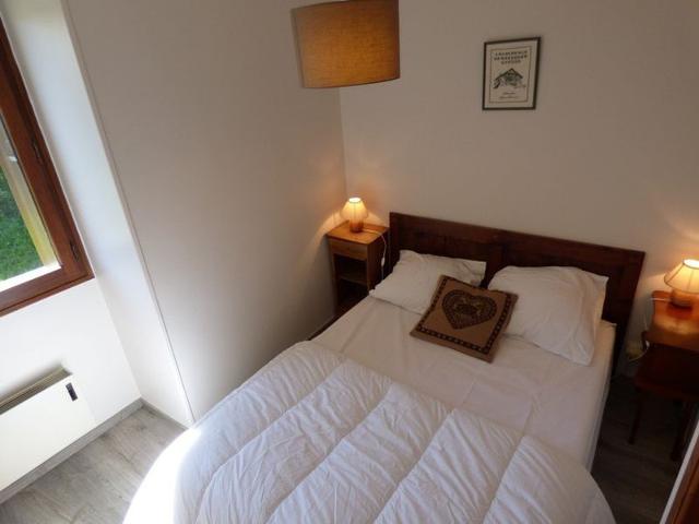 Ideal Location: 2-Room Apartment for 6 with Panoramic Piste Views FR-1-458-108 - Le Grand Bornand