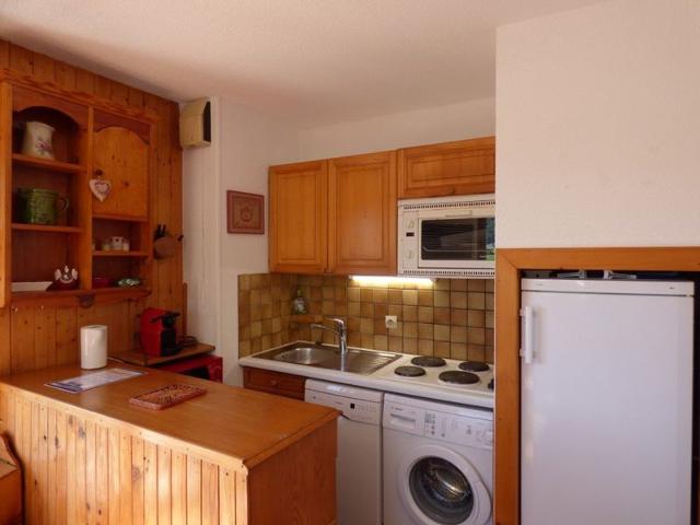 Ideal Location: 2-Room Apartment for 6 with Panoramic Piste Views FR-1-458-108 - Le Grand Bornand