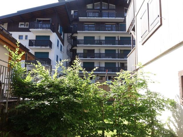 Charming 35m² Apartment in Les Gets Village, Steps from Slopes and Shops, Sleeps 6 FR-1-623-161 - Les Gets