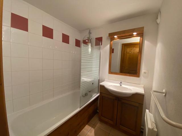 Duplex with pools and parking near Samoëns center FR-1-624-12 - Samoëns