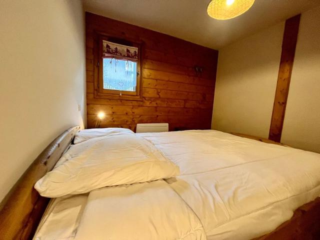 Central Samoëns Apt: 2 BR, Terr/Grdn, Garage, Ski Locker, Pets OK FR-1-624-28 - Samoëns