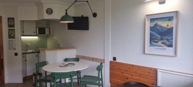 Apartements CHAMOIS - Plagne - Aime 2000
