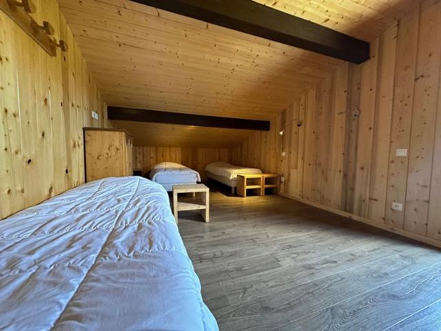 Spacious cozy apartment on the slopes in Samoëns - 5 bedrooms, balcony, pets allowed FR-1-624-8 - Samoëns