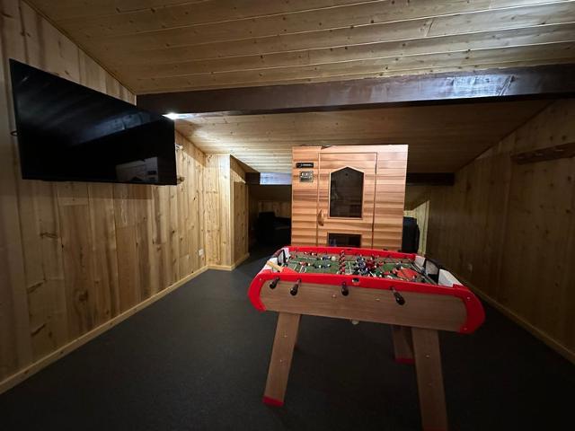 Spacious cozy apartment on the slopes in Samoëns - 5 bedrooms, balcony, pets allowed FR-1-624-8 - Samoëns