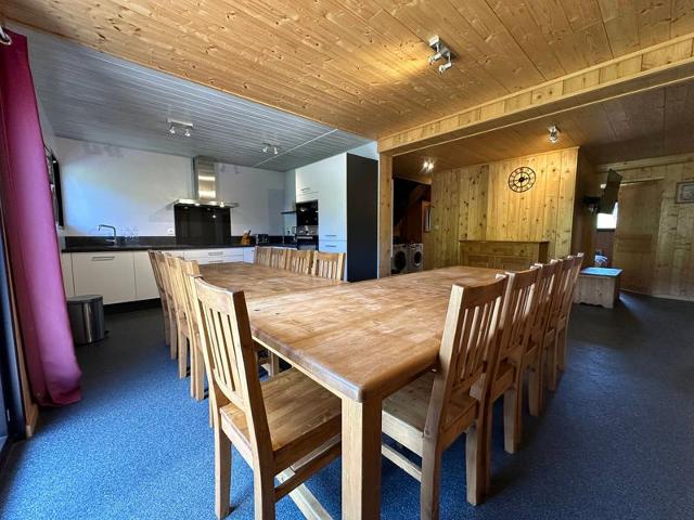 Spacious cozy apartment on the slopes in Samoëns - 5 bedrooms, balcony, pets allowed FR-1-624-8 - Samoëns