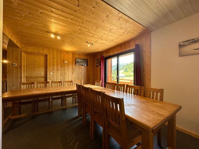 Spacious cozy apartment on the slopes in Samoëns - 5 bedrooms, balcony, pets allowed FR-1-624-8 - Samoëns