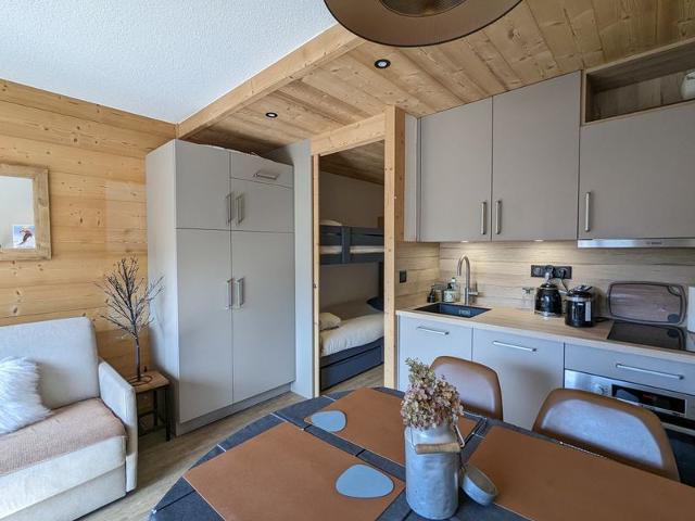 Renovated Apartment in Village Center with Garage and Balcony FR-1-459-178 - La Clusaz