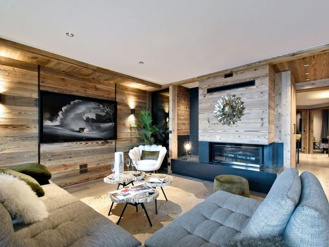 Méribel: 140sqm Apartment, 4 Bedrooms, Ski Access, Fireplace, WIFI, Parking FR-1-613-25 - Méribel Centre 1600