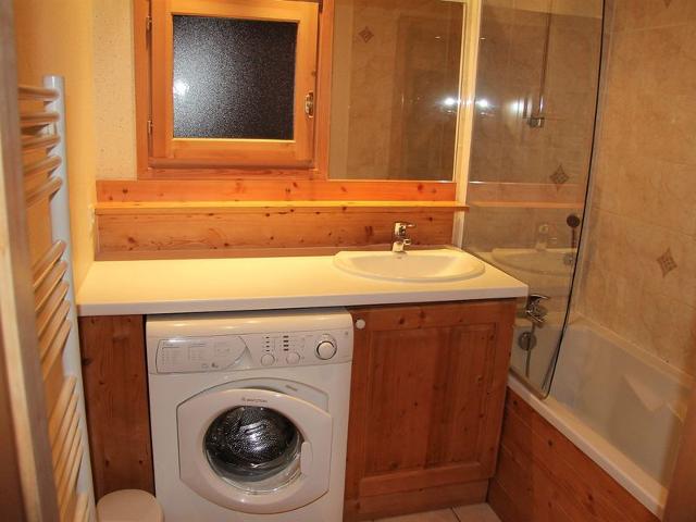 3-bedroom apartment for 6-8 people with balcony and garage in La Clusaz FR-1-459-10 - La Clusaz