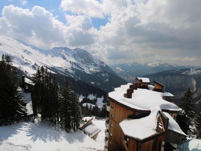 Charming Apartment in Avoriaz - Village des Dromonts, Sleeps 5, 42m² with South-West Balcony FR-1-633-5 - Avoriaz