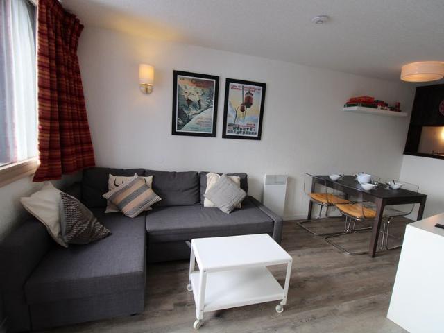 Avoriaz: Cozy 4-person apt, 2R with balcony, equipped kitchen, TV, wifi FR-1-633-10 - Avoriaz