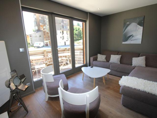 Luxurious Apartment with Sauna, Jacuzzi, and Central Location in Avoriaz - Sleeps 8 FR-1-633-13 - Avoriaz