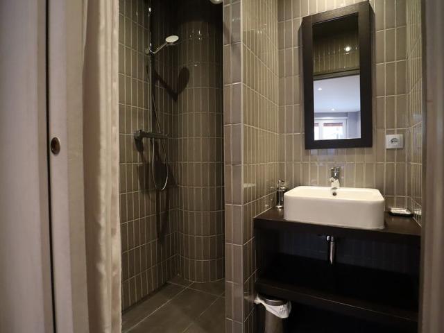 Luxurious Apartment with Sauna, Jacuzzi, and Central Location in Avoriaz - Sleeps 8 FR-1-633-13 - Avoriaz