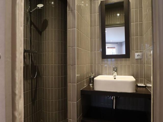 Luxurious Apartment with Sauna, Jacuzzi, and Central Location in Avoriaz - Sleeps 8 FR-1-633-13 - Avoriaz