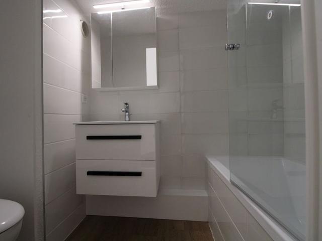 Renovated Apartment in Avoriaz Center - Festival Village - For 6 People, 50 sqm, 3 Rooms FR-1-633-31 - Avoriaz