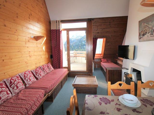 Cozy Duplex in Avoriaz - Village des Dromonts - Sleeps 7, South-Facing with Balcony/Terrace FR-1-633-9 - Avoriaz