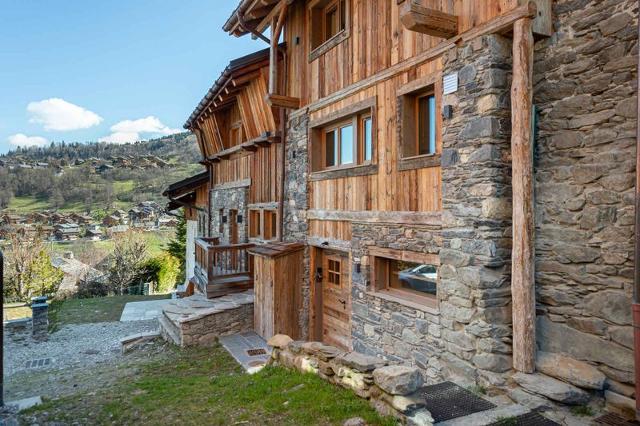 CHALET HORS PISTE - Méribel Village 1400