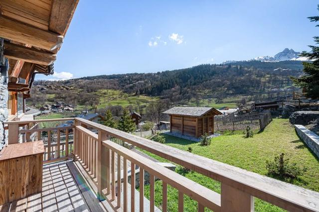 CHALET HORS PISTE - Méribel Village 1400