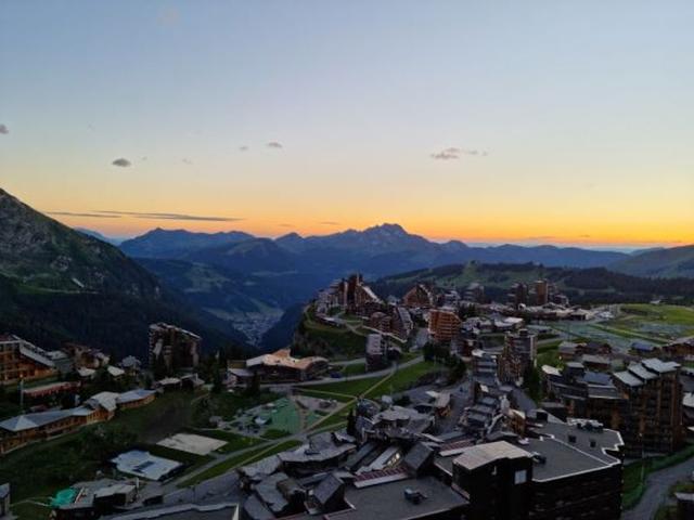 Avoriaz: Studio cabin for 4, equipped kitchen, wifi, balcony, ski locker FR-1-633-36 - Avoriaz