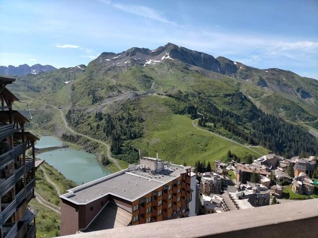 Avoriaz: Studio cabin for 4, equipped kitchen, wifi, balcony, ski locker FR-1-633-36 - Avoriaz
