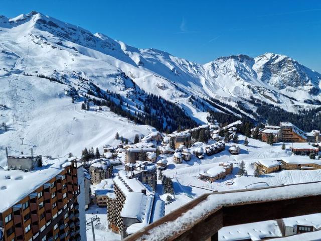Avoriaz: Studio cabin for 4, equipped kitchen, wifi, balcony, ski locker FR-1-633-36 - Avoriaz