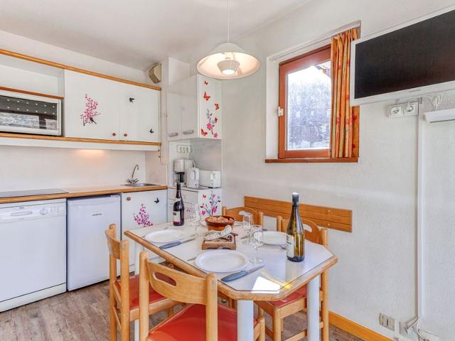 Apartment Nécou 310 - Les Menuires Reberty 2000