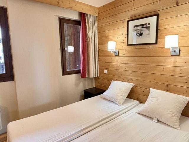 Cozy 3-Room Apartment for 7, Near Slopes, Shops & Ski School, 2 Balconies, Parking FR-1-634-10 - Avoriaz