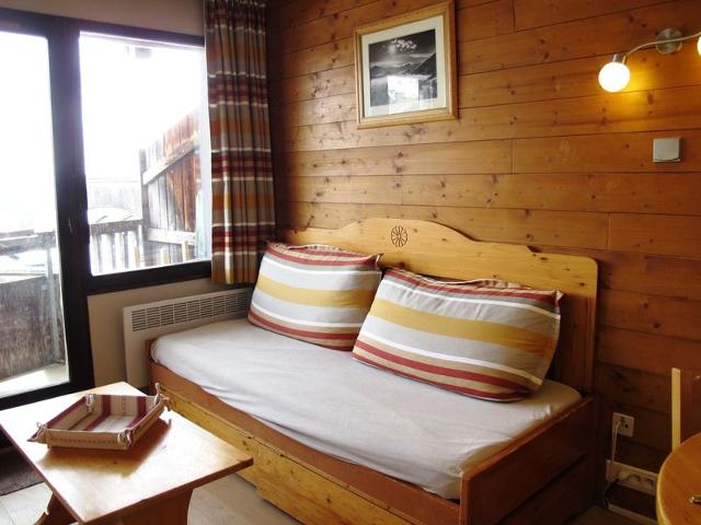Renovated Studio Cabin, South-Facing Balcony, Near Lifts & Shops FR-1-634-30 - Avoriaz