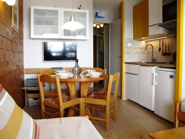Renovated Studio Cabin, South-Facing Balcony, Near Lifts & Shops FR-1-634-30 - Avoriaz