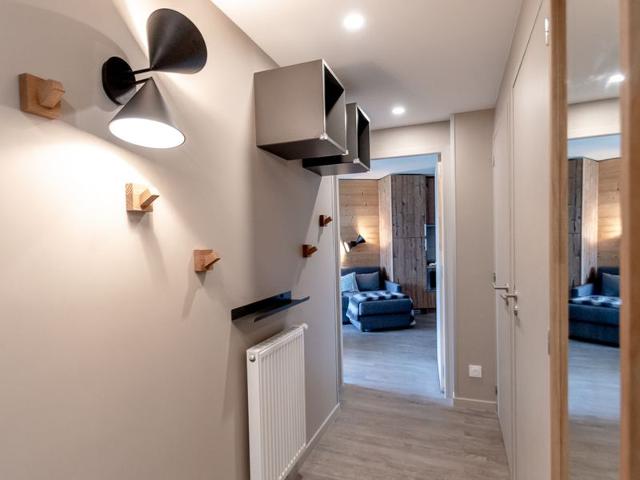 Luxury 4* Apartment with Terrace, Ski-In/Ski-Out Access, and Modern Amenities in Morzine FR-1-634-5 - Avoriaz