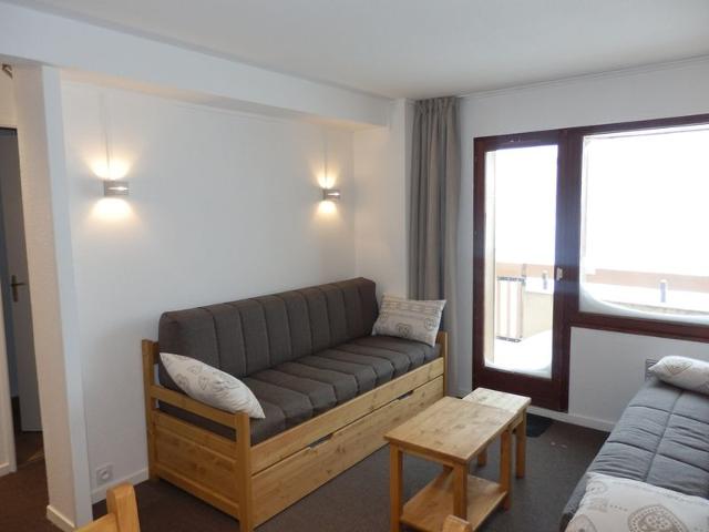 Renovated apartment for 6, balcony, ski-in/ski-out, quiet area FR-1-634-15 - Avoriaz