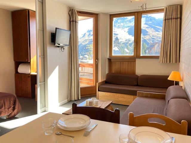 Comfort: 2-room apartment for 4 people in the heart of the resort, balcony, Wi-Fi FR-1-634-25 - Avoriaz