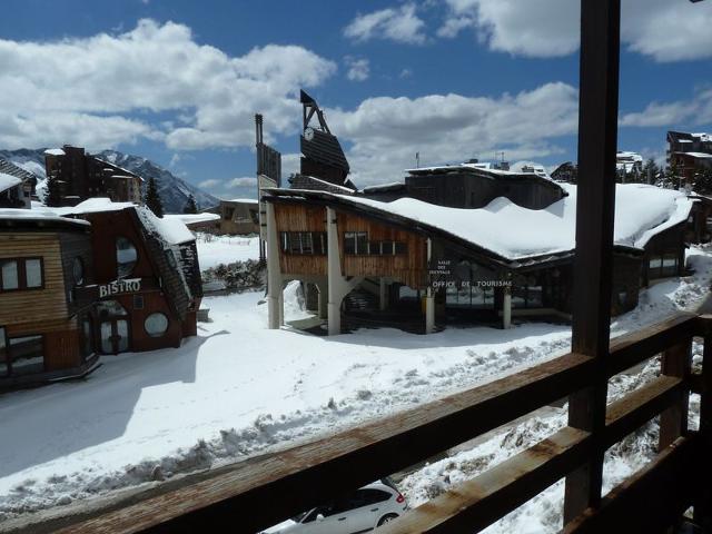 Renovated Studio with Balcony, Central Location, Sleeps 4, Near Shops & Lifts FR-1-634-31 - Avoriaz