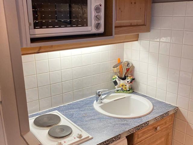 Cozy Duplex Studio for 4 near Aquariaz, Ski-in/Ski-out Access FR-1-634-32 - Avoriaz