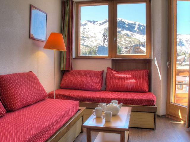 Cozy 2-Room Apartment, South-Facing, Center of the Resort, Panoramic Views FR-1-634-37 - Avoriaz