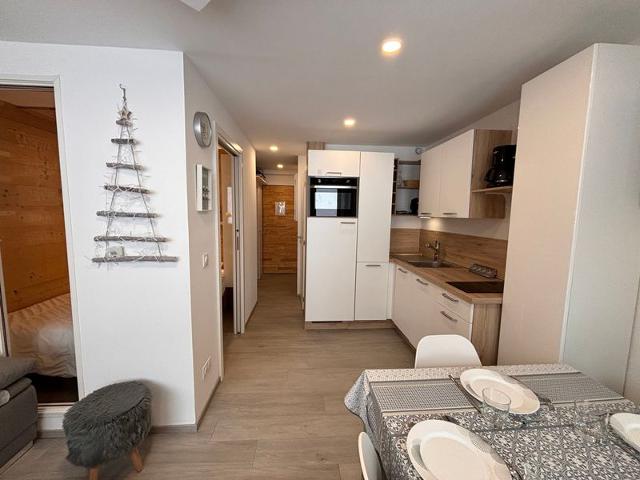 Stunning 1BR apt near slopes and shops with balcony and WiFi FR-1-634-50 - Avoriaz