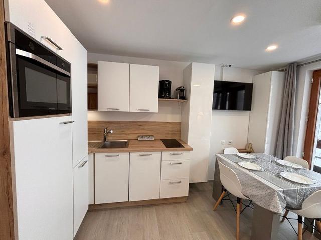 Stunning 1BR apt near slopes and shops with balcony and WiFi FR-1-634-50 - Avoriaz