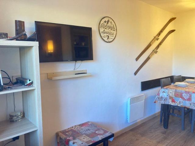 Cozy Studio Cabin for 4 | South-West Balcony | Near Lifts & Shops | Linens & Cleaning Included FR-1-634-34 - Avoriaz