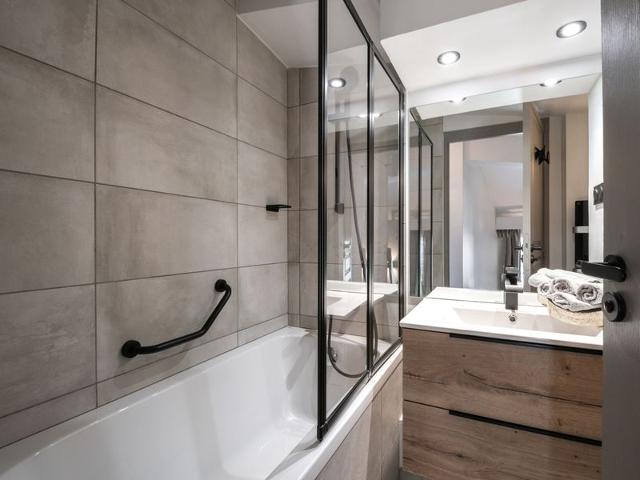 Beautiful Renovated 3-Room Duplex, Central Location, Balcony, WIFI FR-1-634-72 - Avoriaz