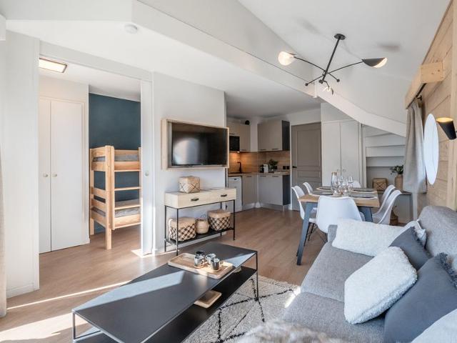 Beautiful Renovated 3-Room Duplex, Central Location, Balcony, WIFI FR-1-634-72 - Avoriaz