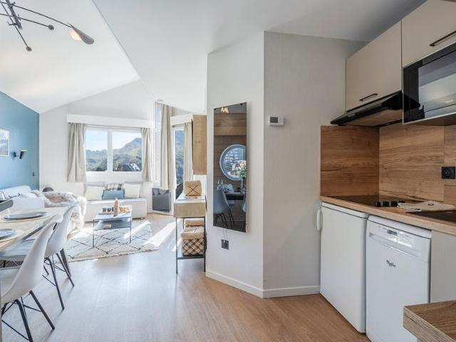 Beautiful Renovated 3-Room Duplex, Central Location, Balcony, WIFI FR-1-634-72 - Avoriaz