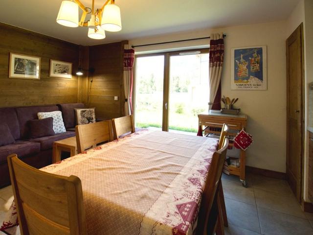 Charming Apartment Near Lake and Shuttle Stop in Morillon Village FR-1-642-35 - Morillon Village